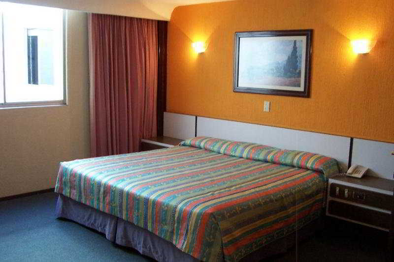 Segovia Regency Hotel Mexico-stad Buitenkant foto